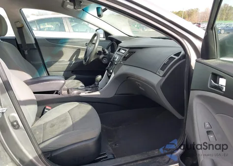 2013 Hyundai Sonata Gls z USA, uszkodzony, nr VIN 5NPEB4AC6DH624152